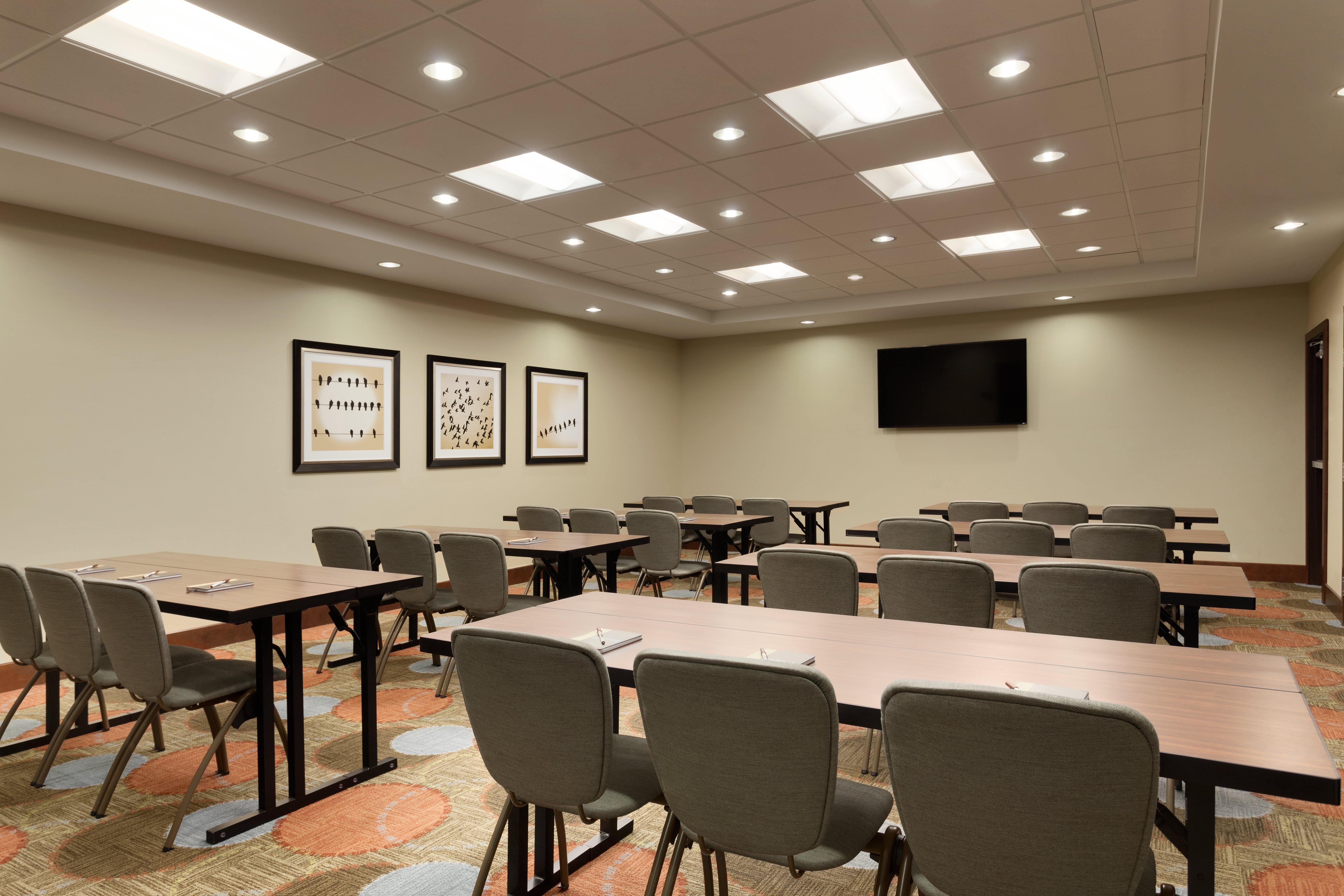 Staybridge By Ihg Hotel Midland
